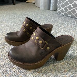 Women’s Born clogs